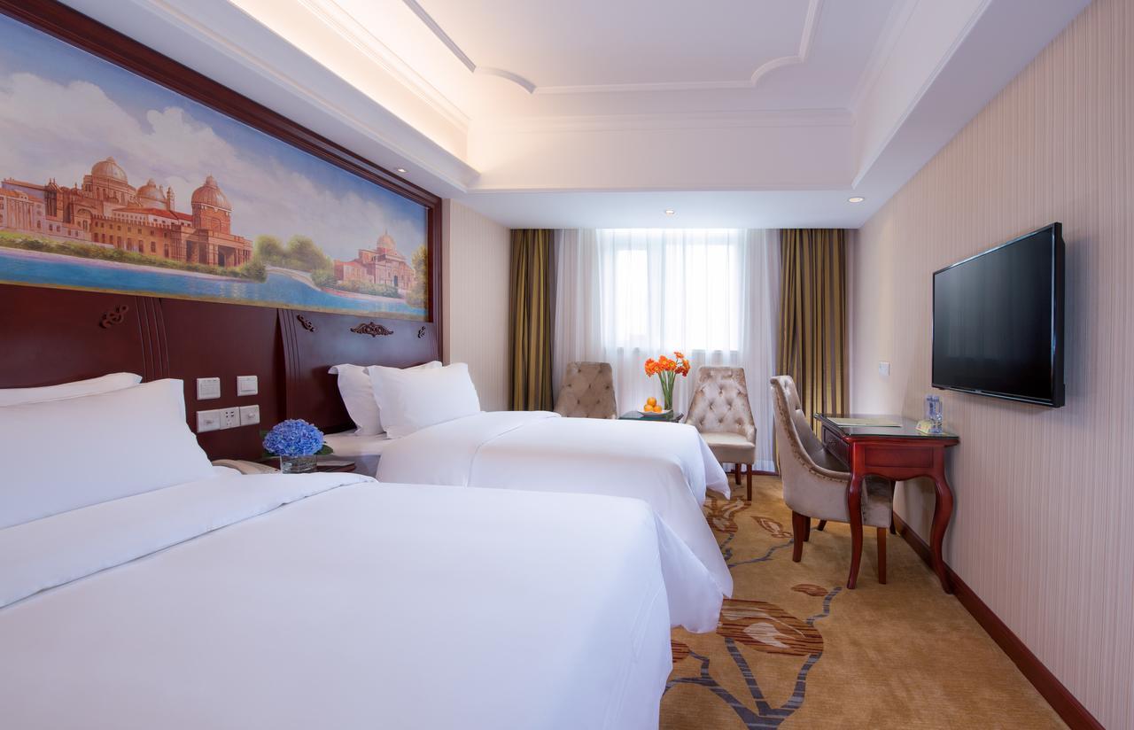 Vienna Hotel Chaoyang Nanning Exterior photo